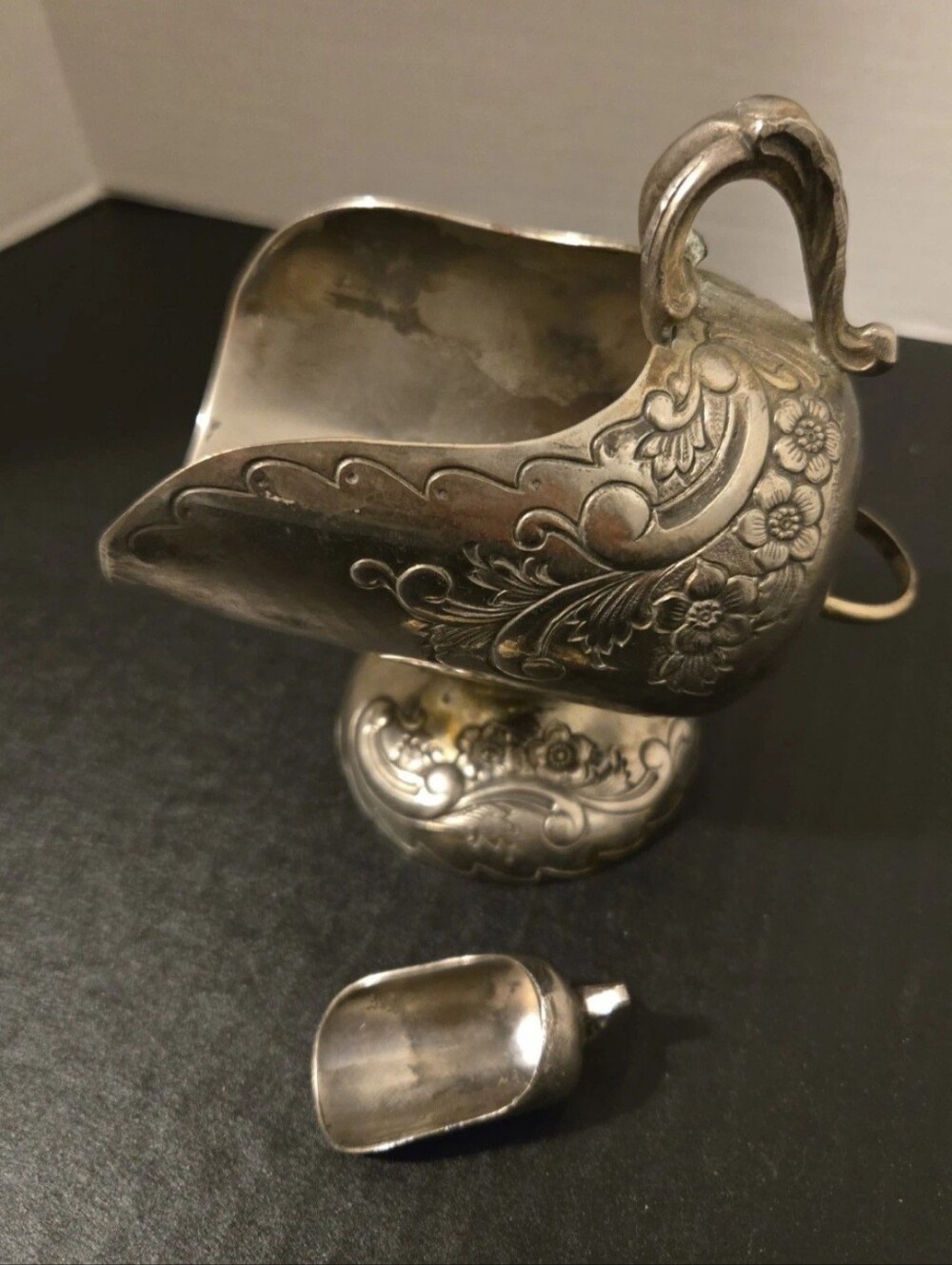 Vintage Silverplate Sugar Scuttle Bowl W/scoop  Trinket Holder Planter